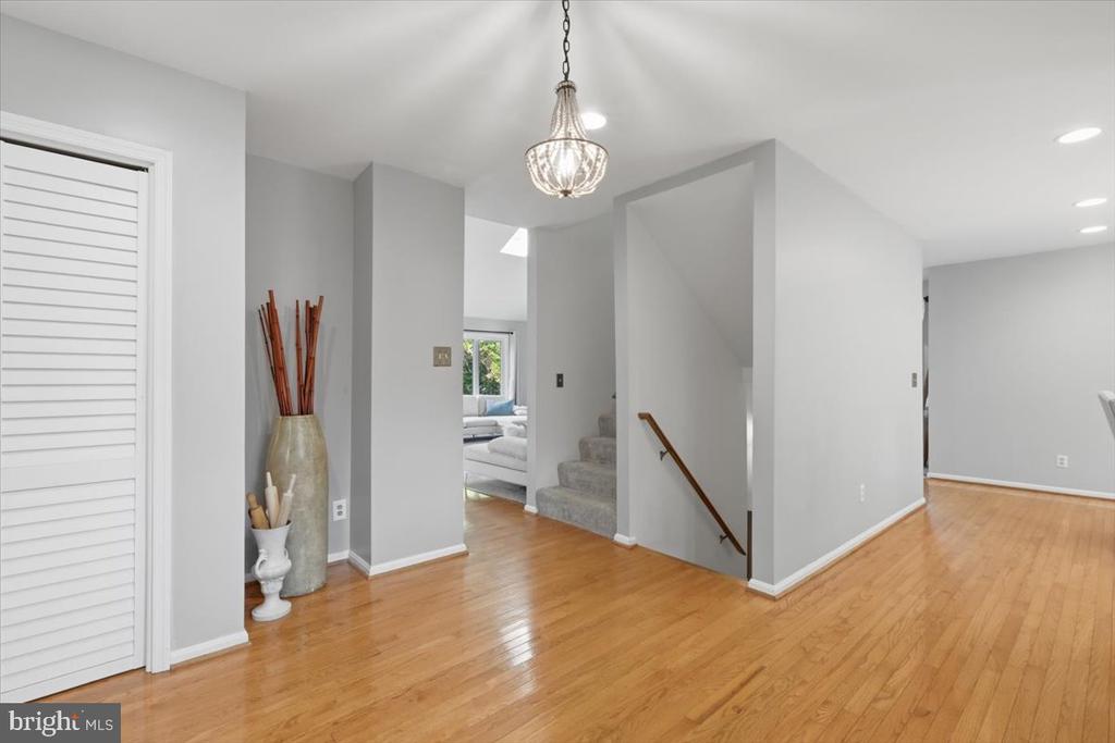 4366 STEPNEY DRIVE