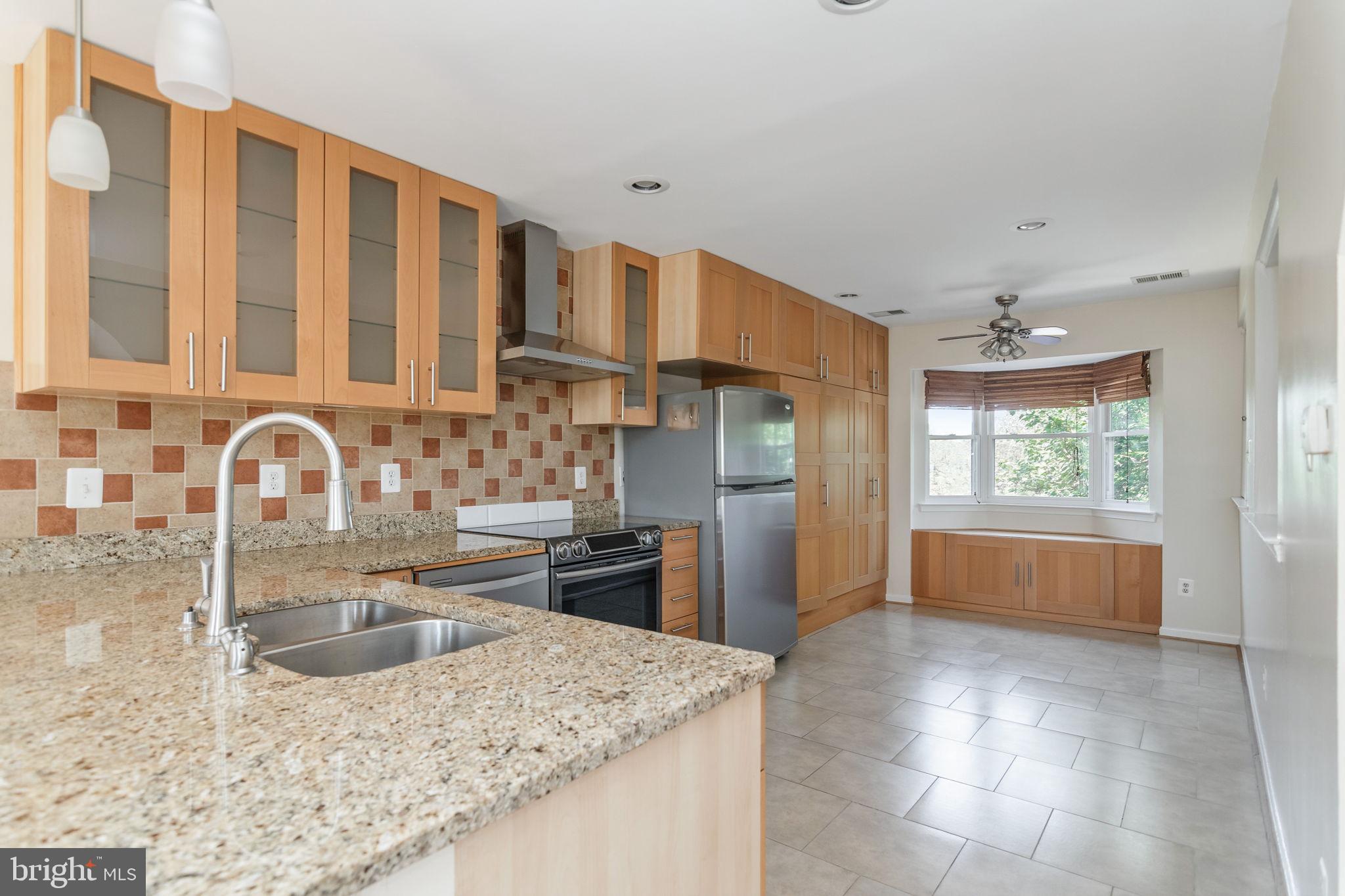 7886 BRIGHTON WAY 7886