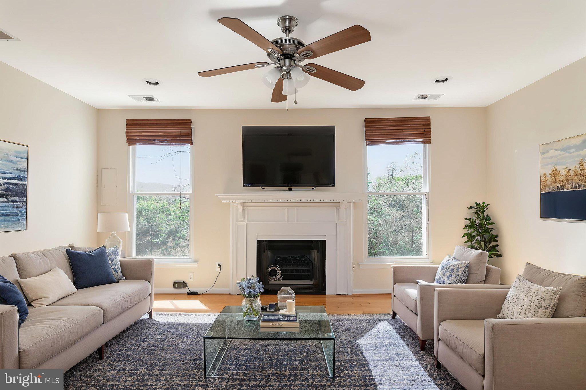 7886 BRIGHTON WAY 7886