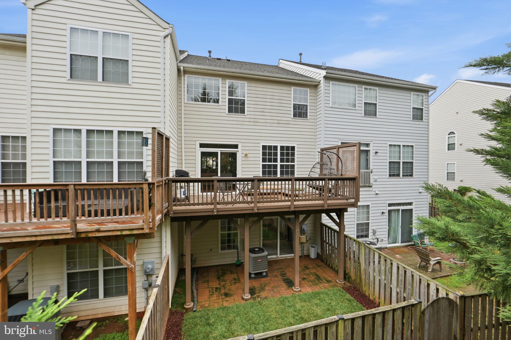 14222 LEGEND GLEN COURT