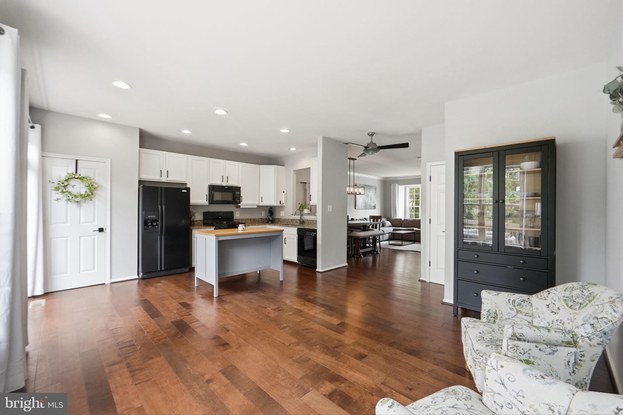 14222 LEGEND GLEN COURT