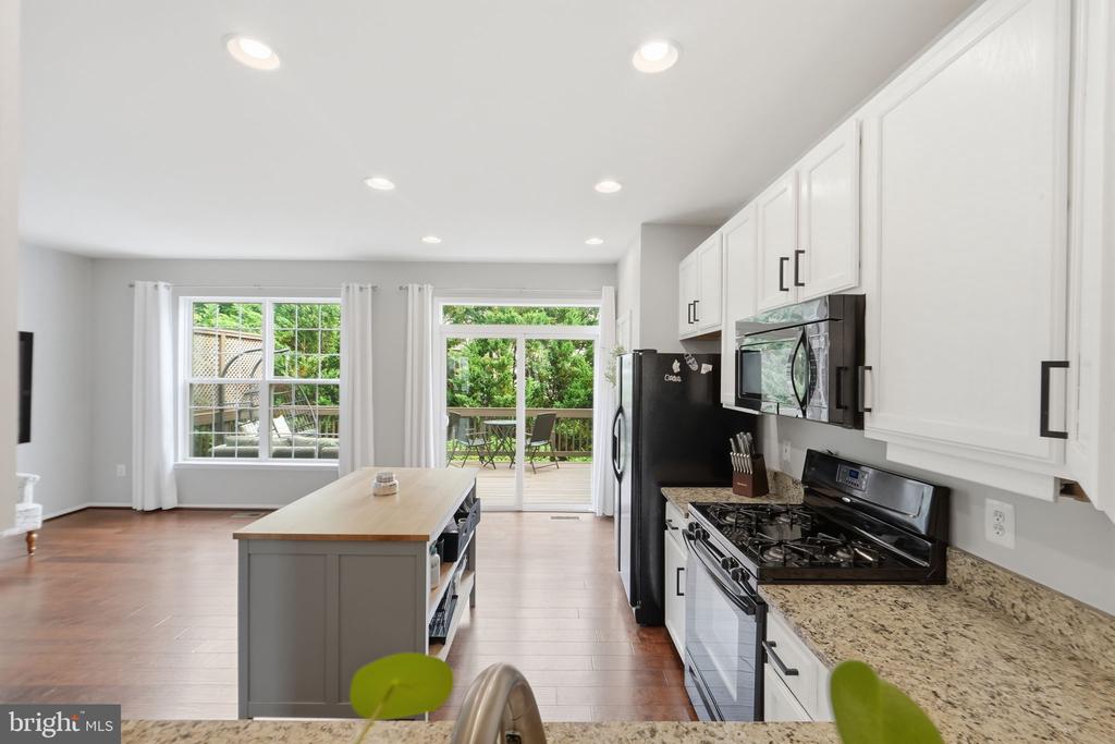 14222 LEGEND GLEN COURT