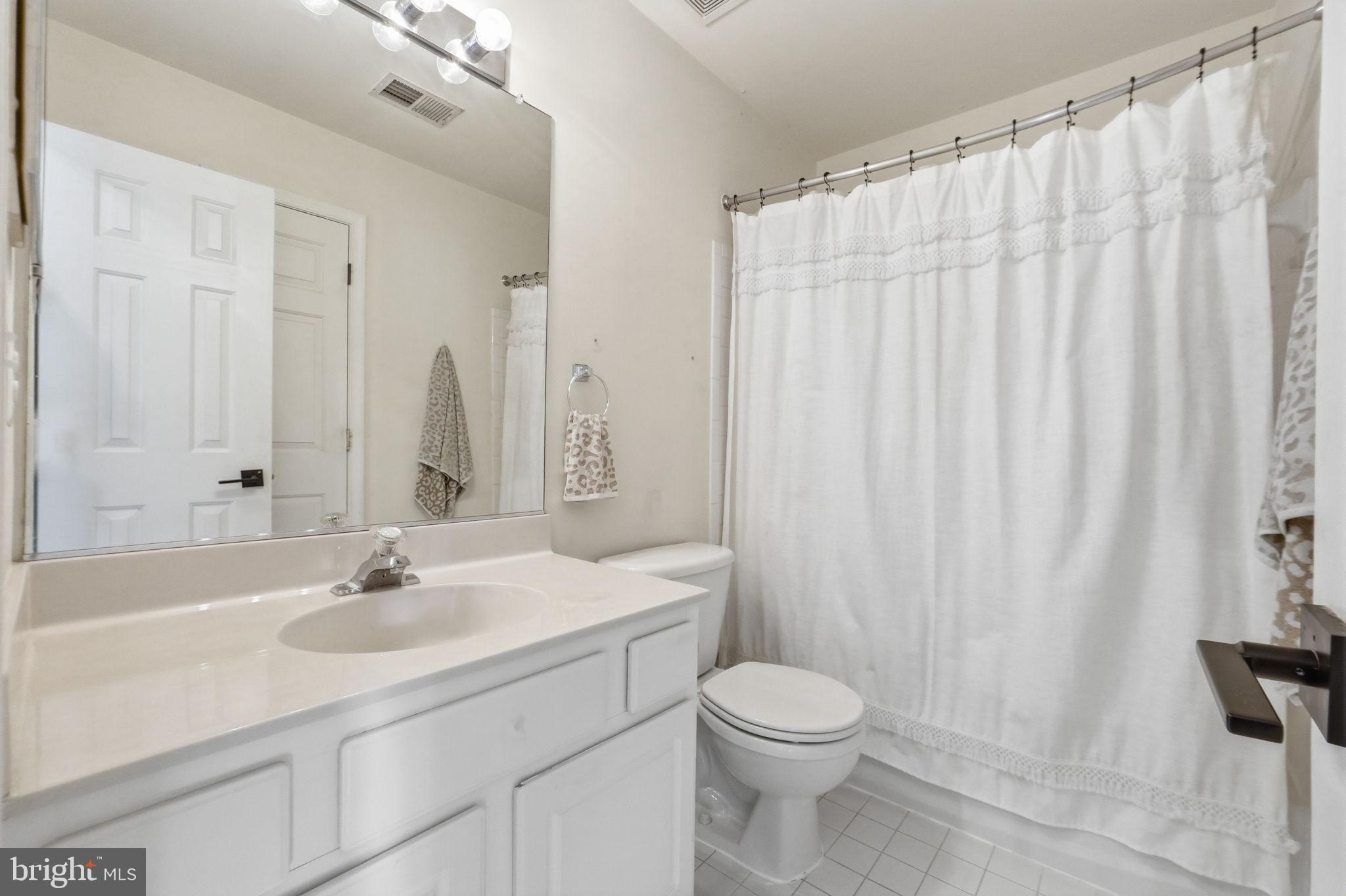 14222 LEGEND GLEN COURT