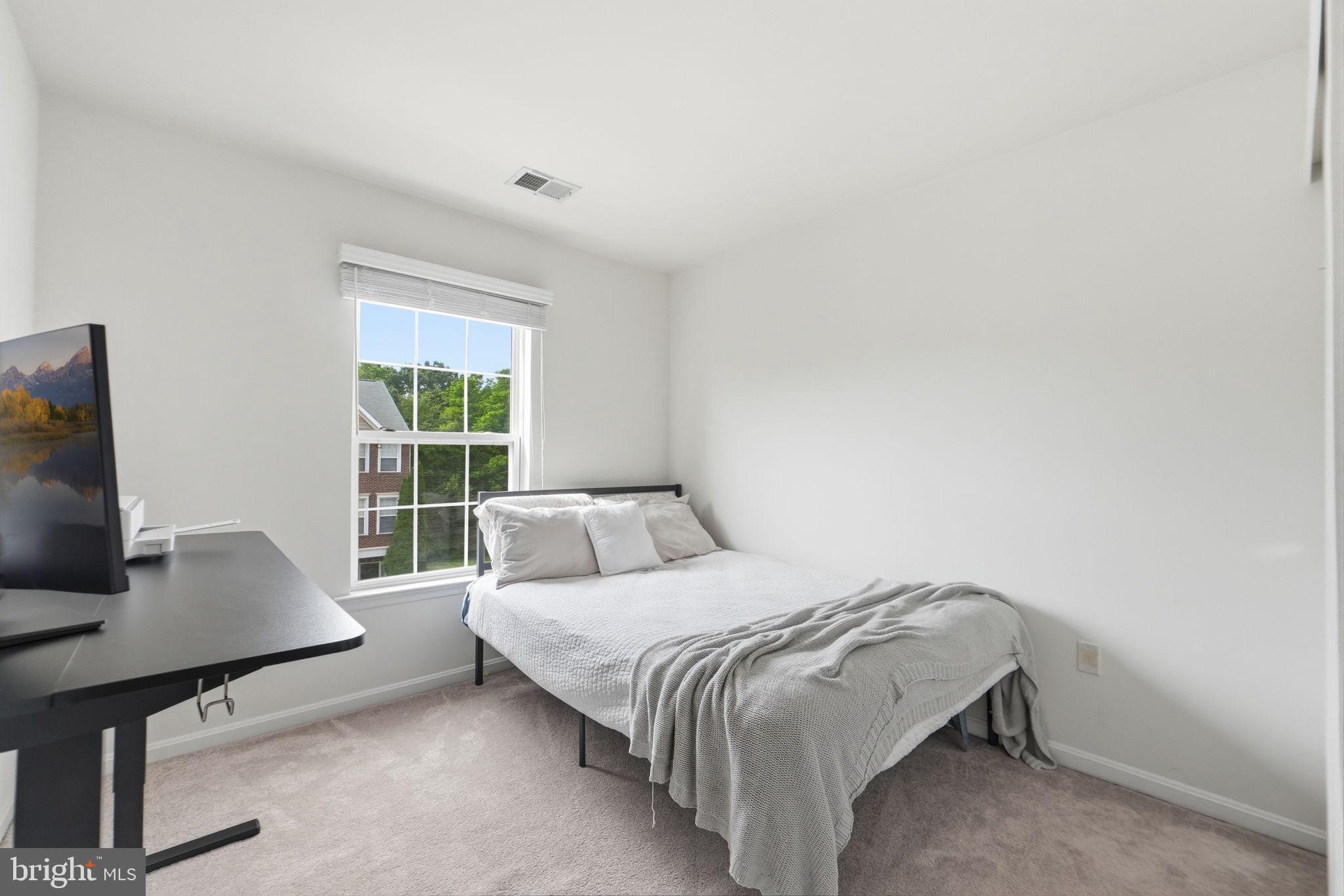 14222 LEGEND GLEN COURT