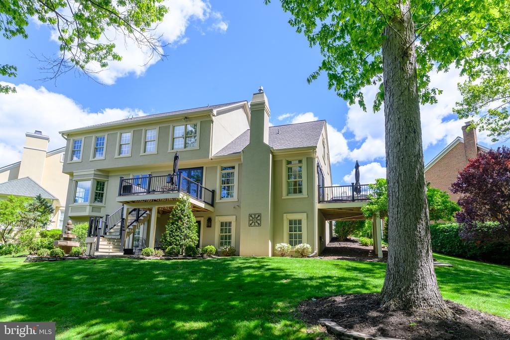 8125 CROOKED OAKS COURT