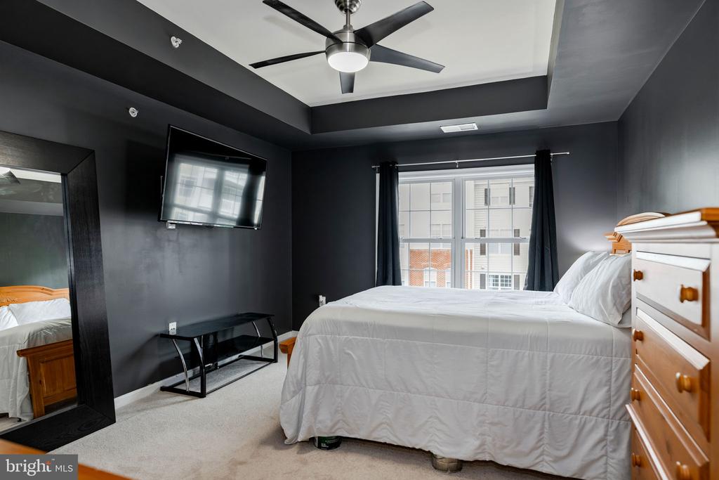 16821 NUTTAL OAK PLACE Unit: 4
