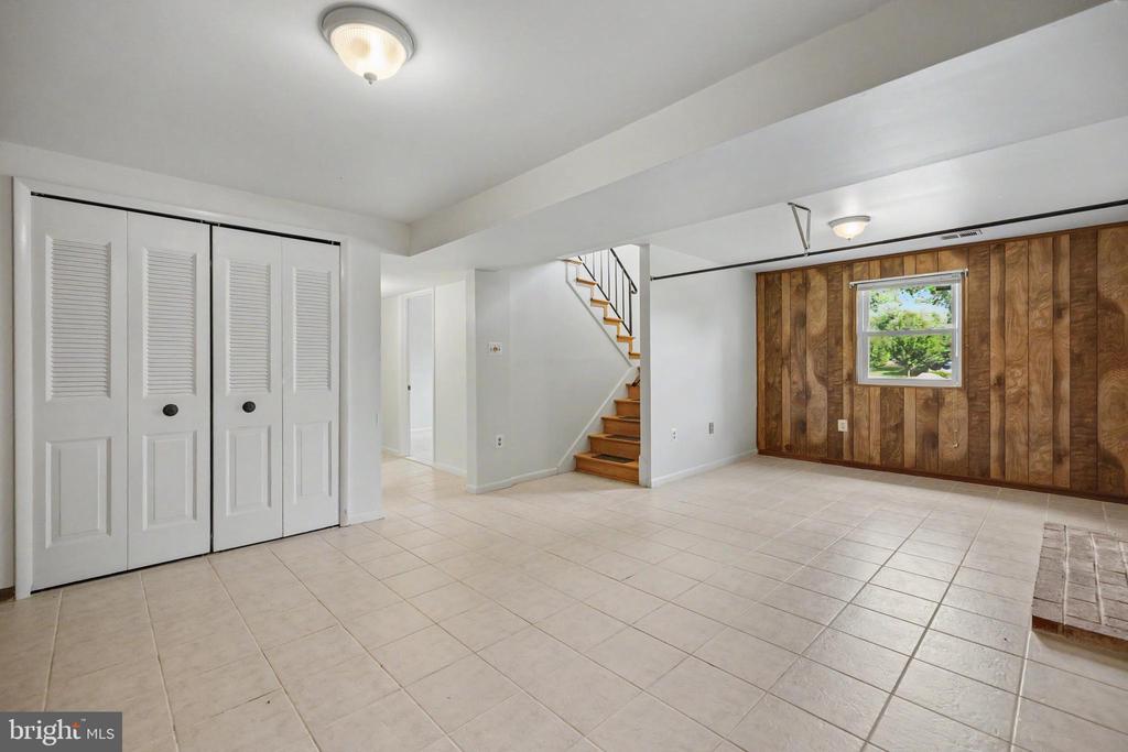 14356 SHAW COURT