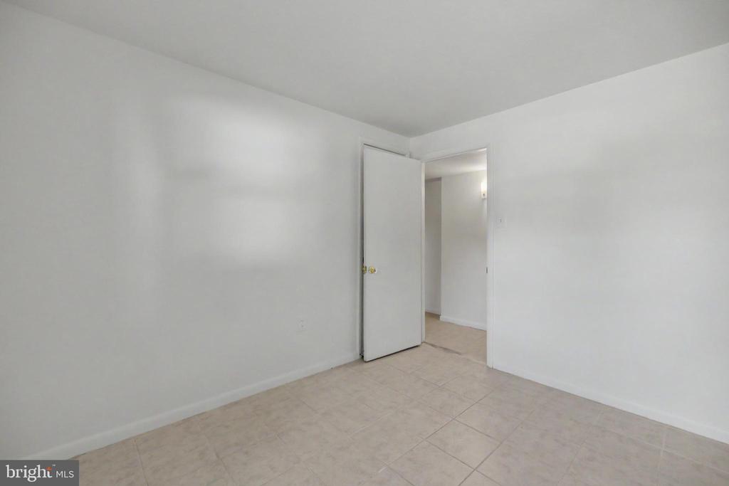 14356 SHAW COURT
