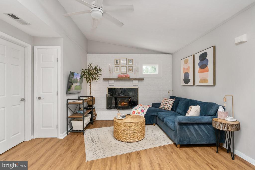 13603 ALEXIS COURT