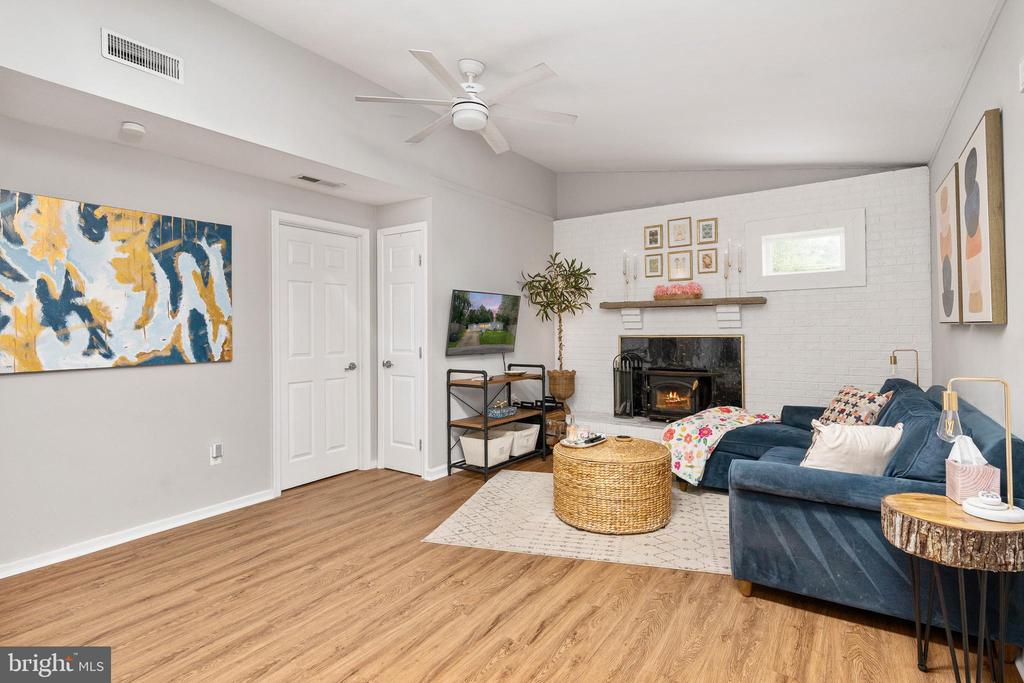 13603 ALEXIS COURT