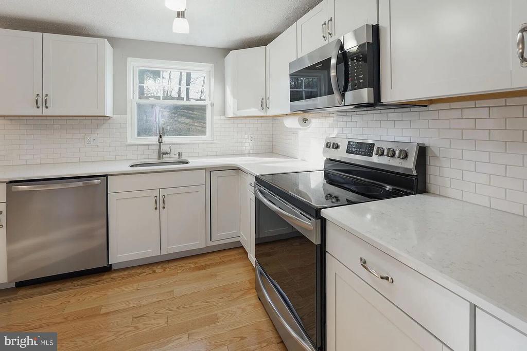 16012 NORMANDY COURT