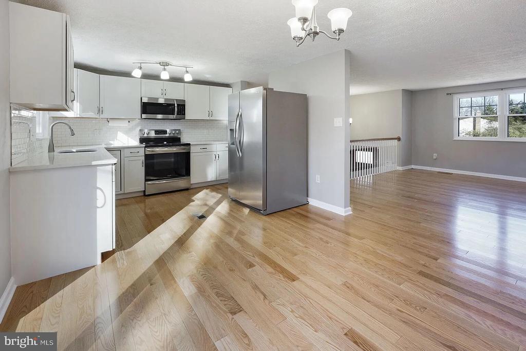 16012 NORMANDY COURT