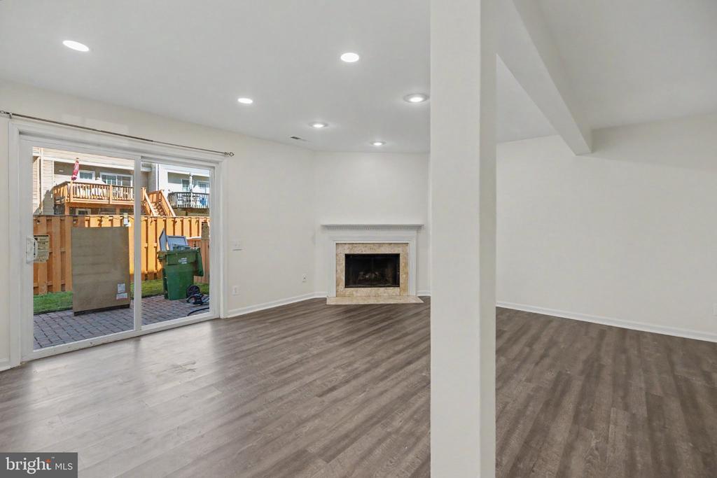 11198 PRIVATES COURT