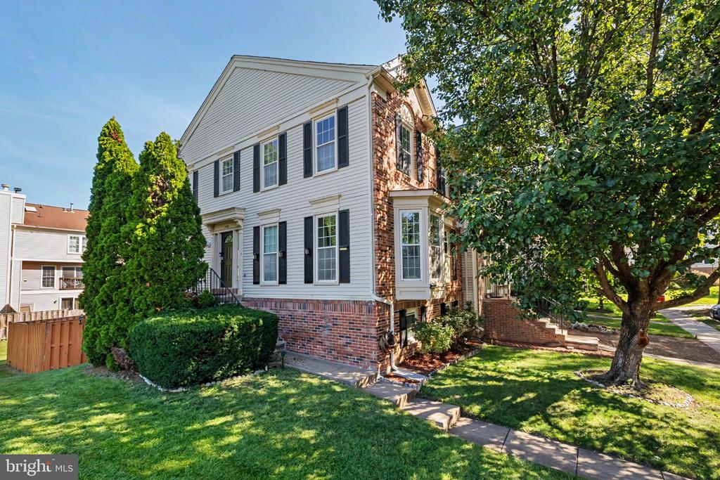 11198 PRIVATES COURT