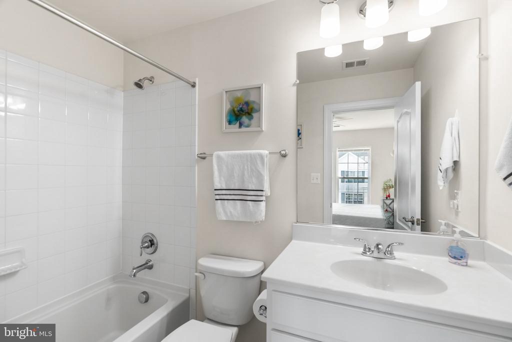 7410 RIDING MEADOW WAY Unit: 29