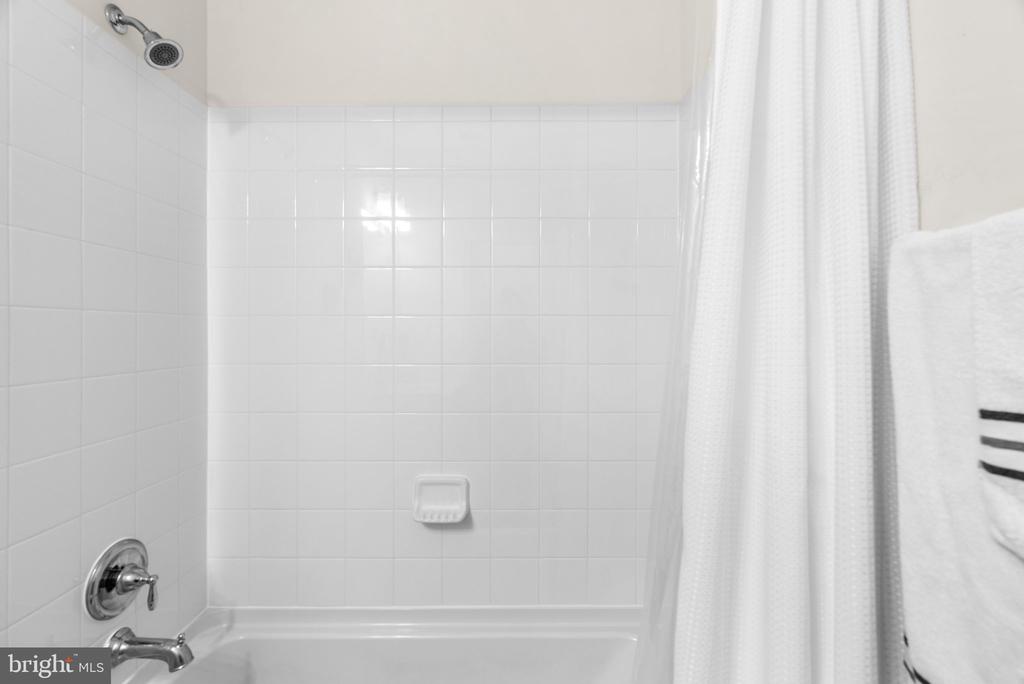 7410 RIDING MEADOW WAY Unit: 29