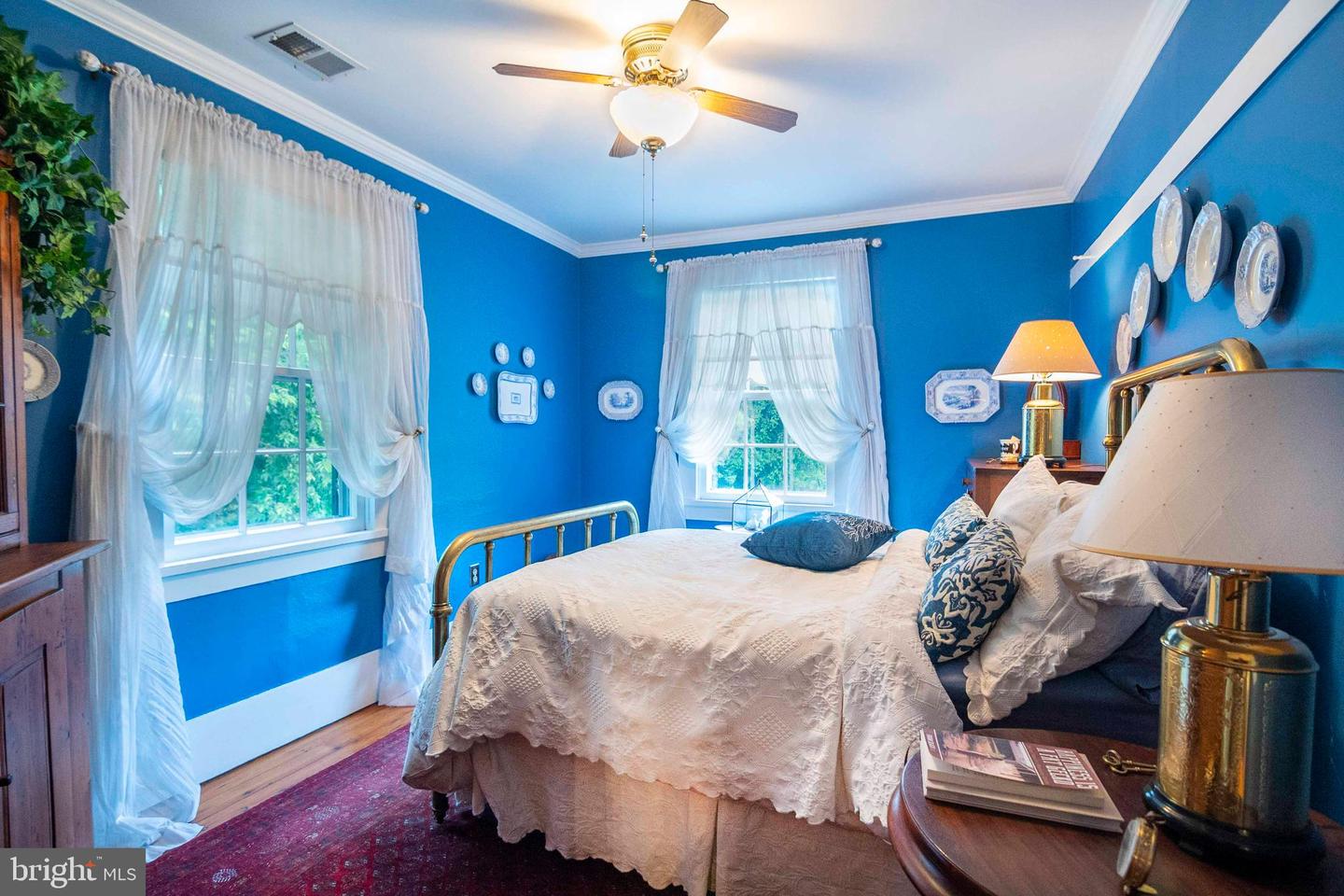 303 Orchard Dr