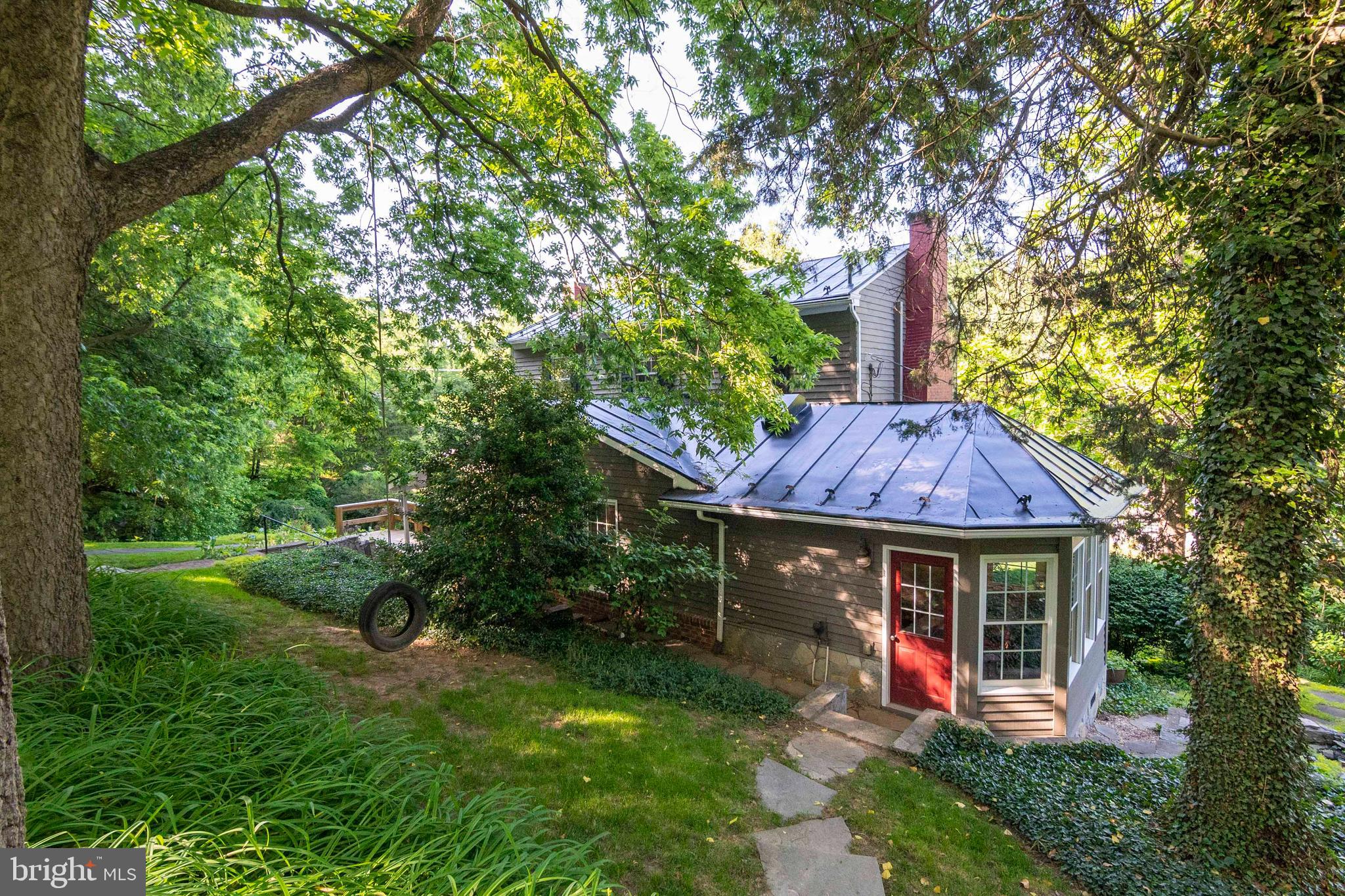 303 Orchard Dr