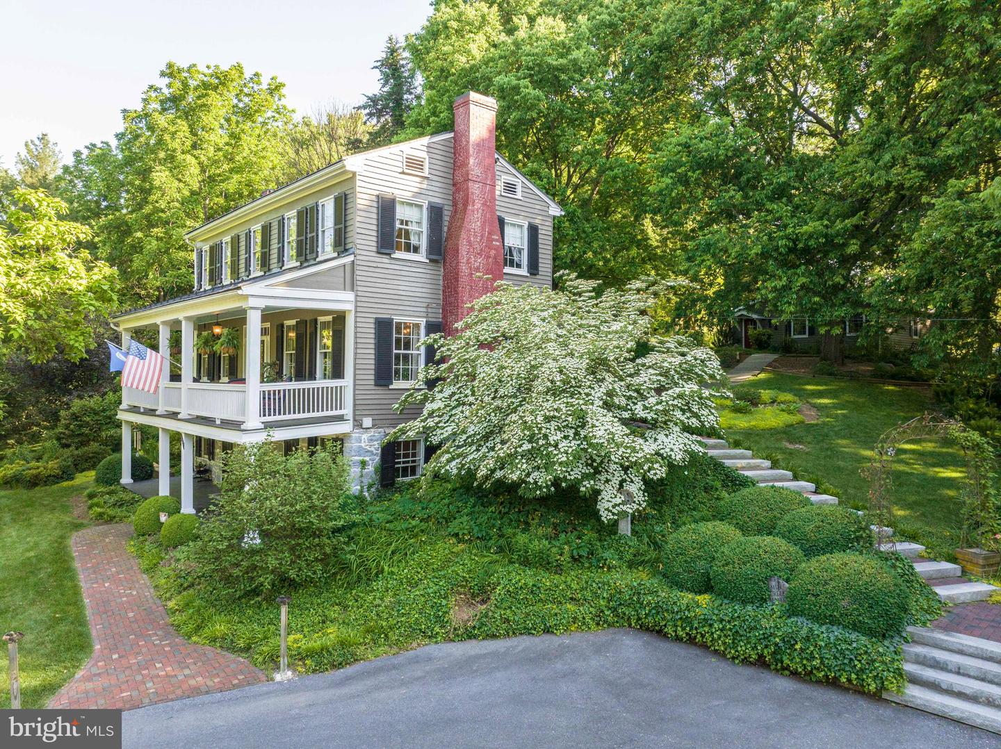 303 Orchard Dr