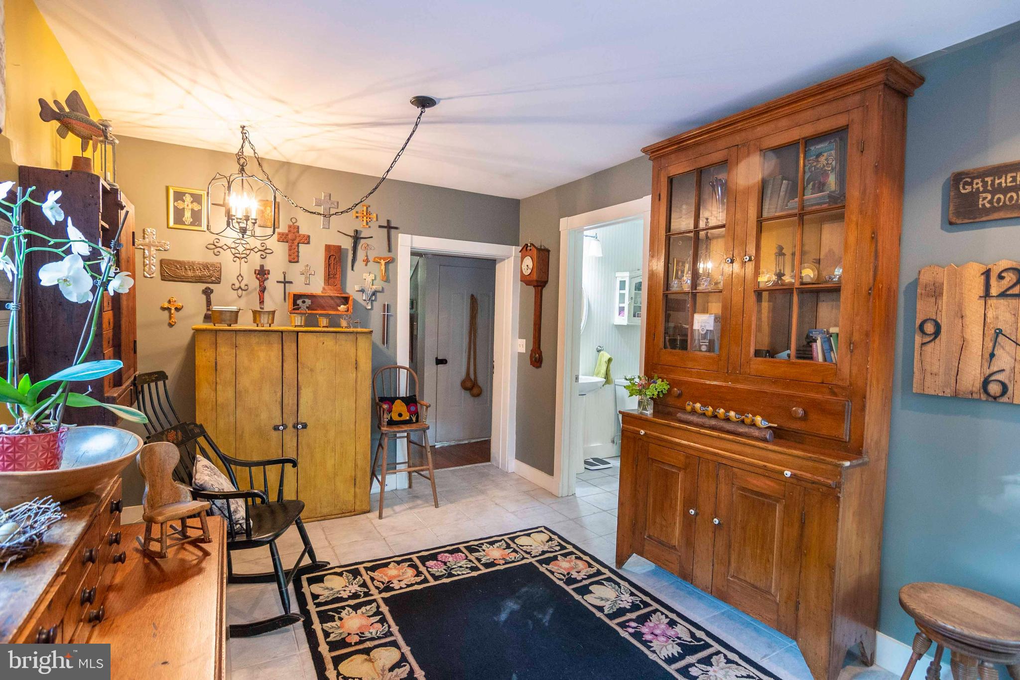 303 Orchard Dr