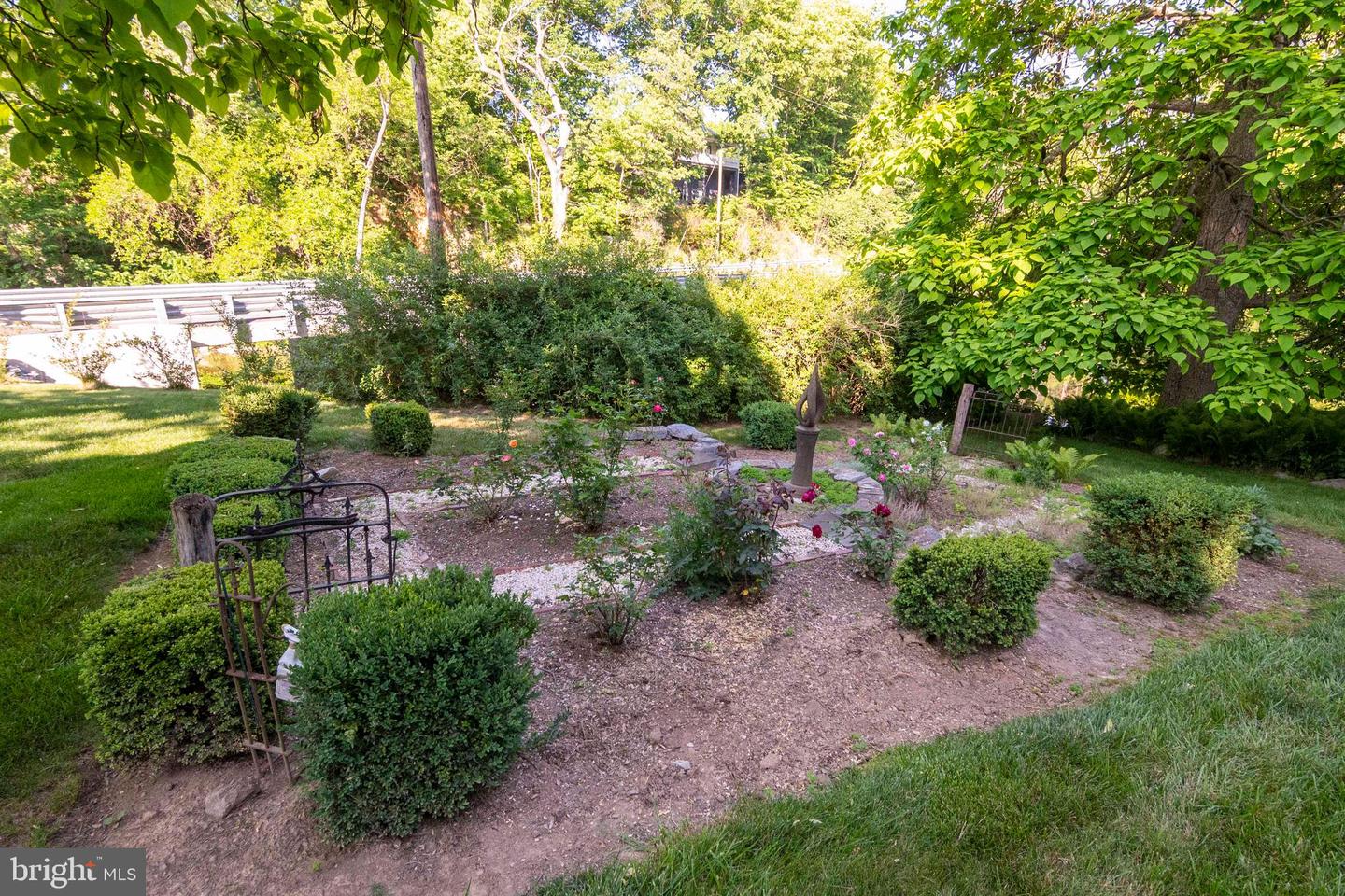 303 Orchard Dr