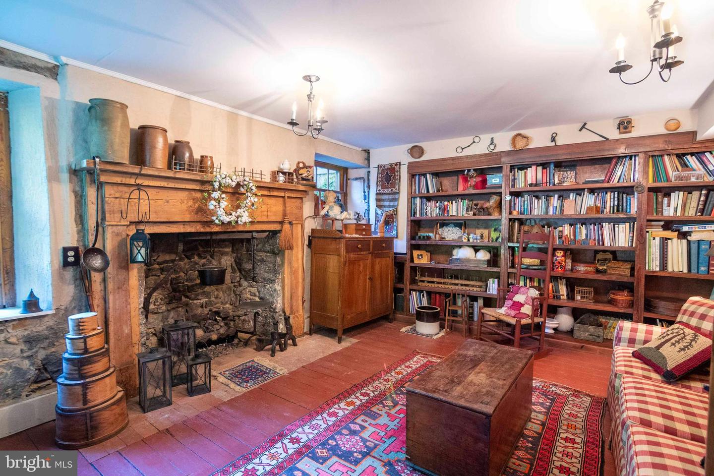 303 Orchard Dr