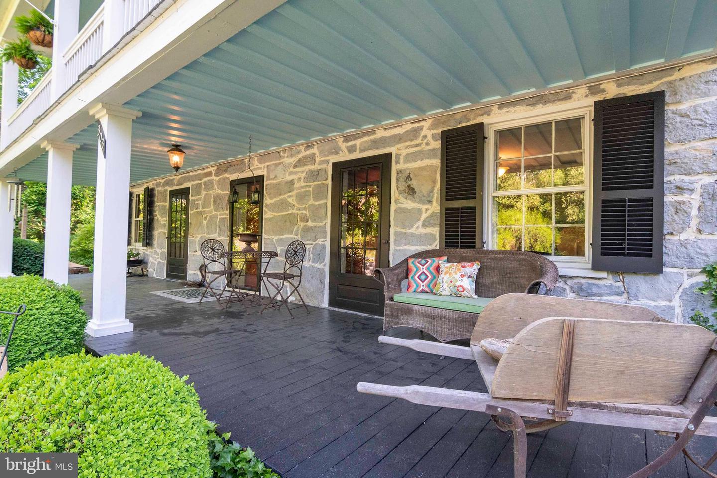 303 Orchard Dr