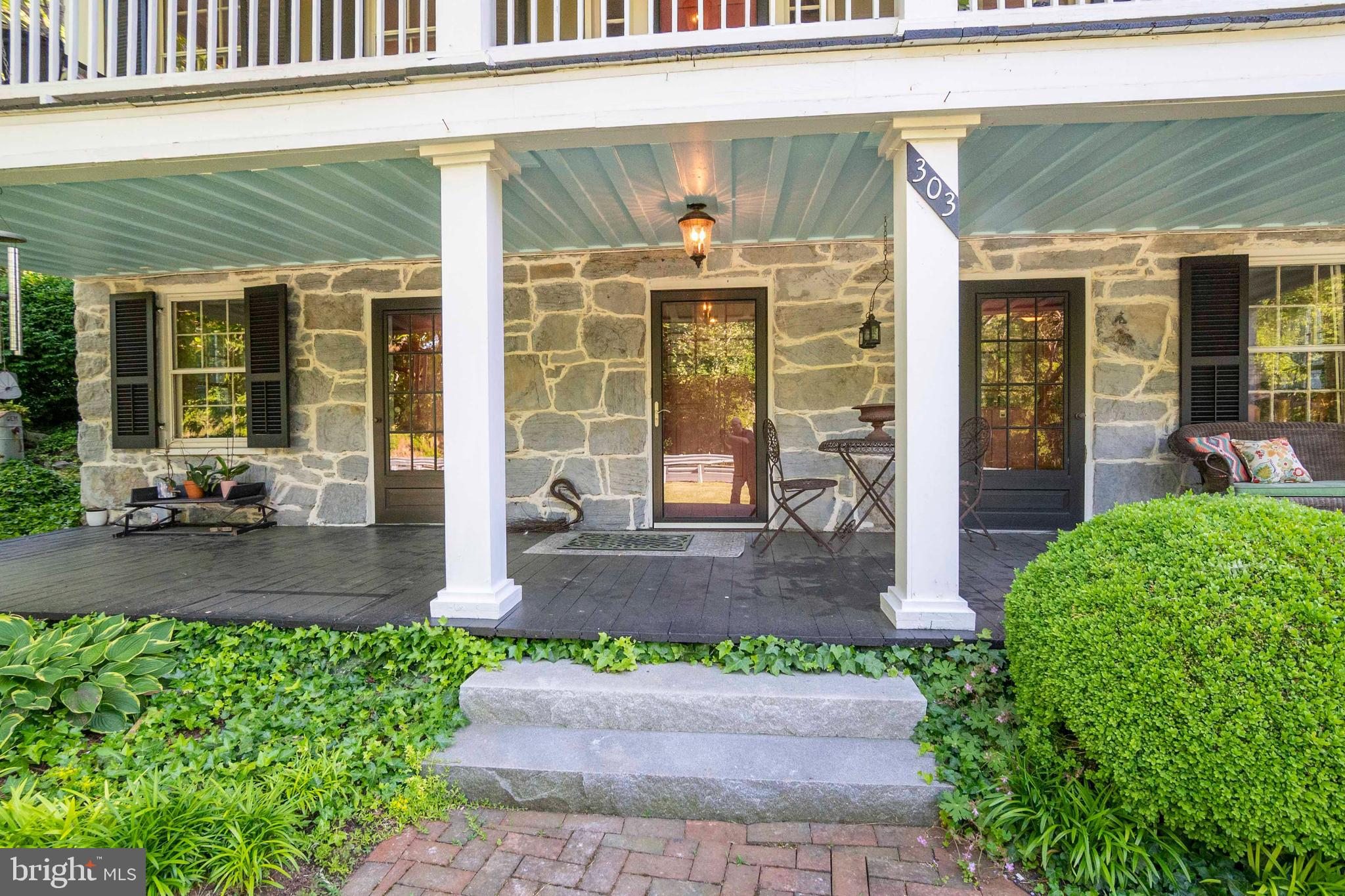 303 Orchard Dr