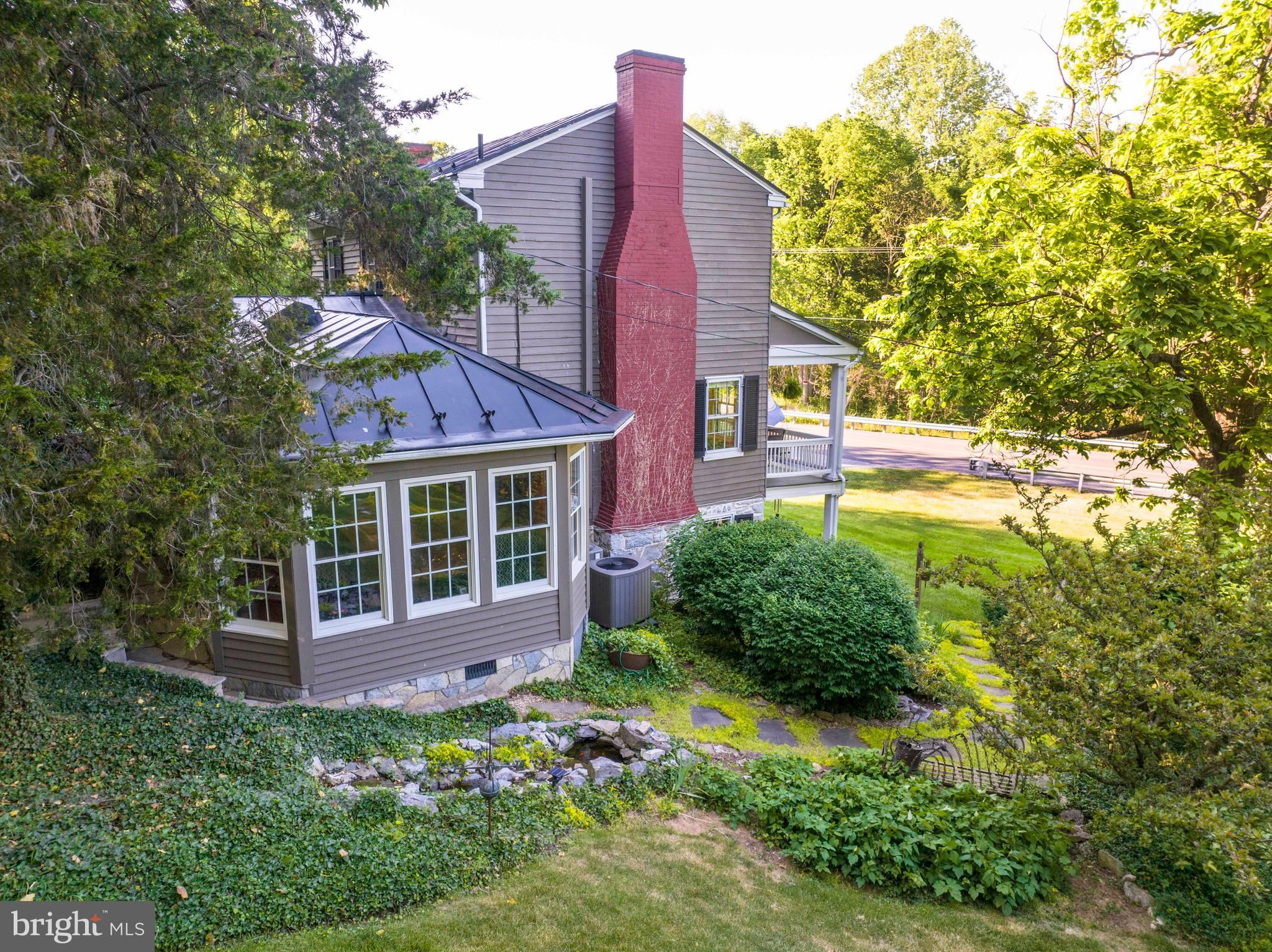 303 Orchard Dr