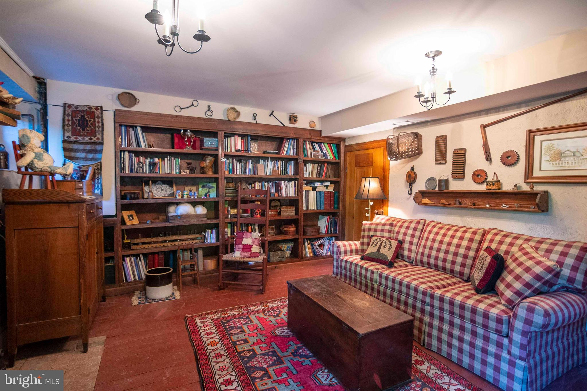 303 Orchard Dr