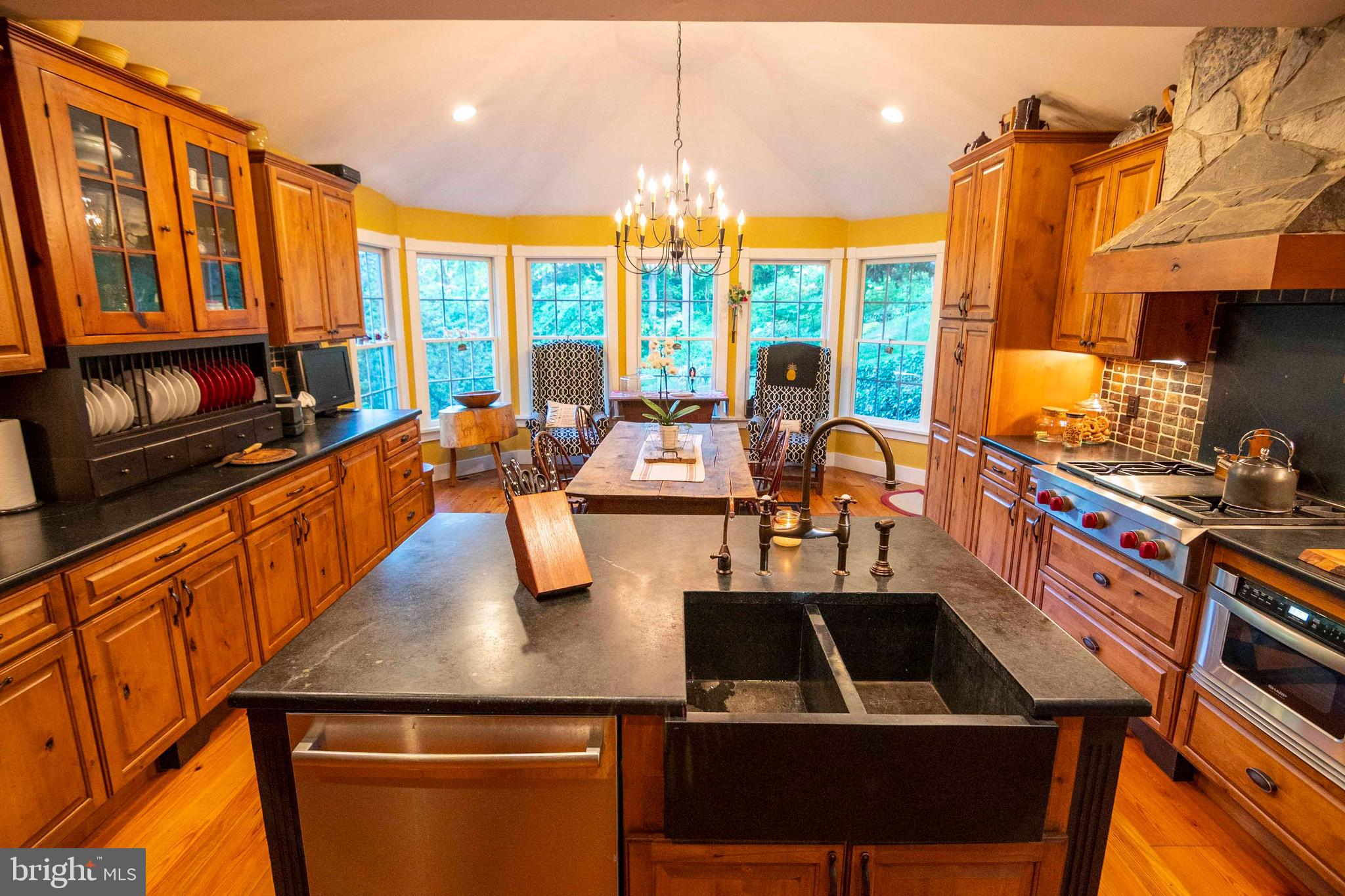 303 Orchard Dr