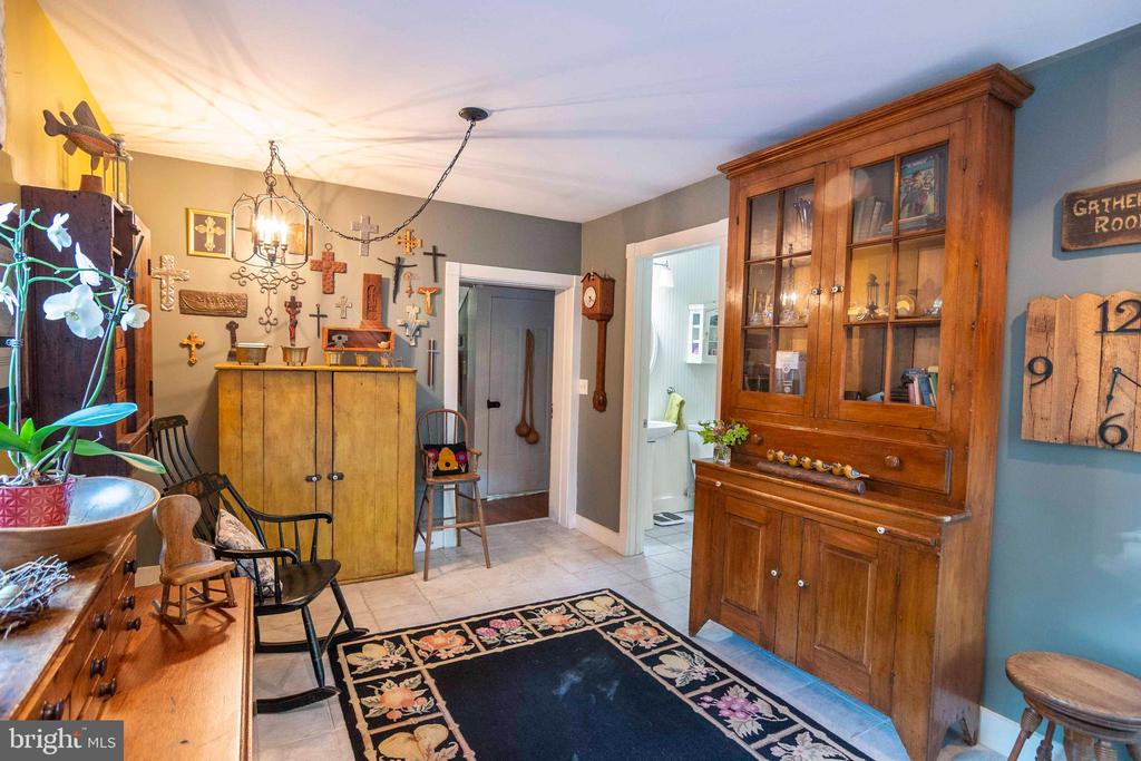 303 Orchard Dr