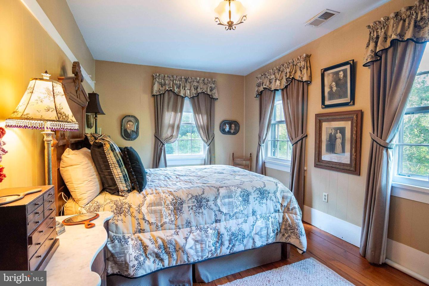 303 Orchard Dr