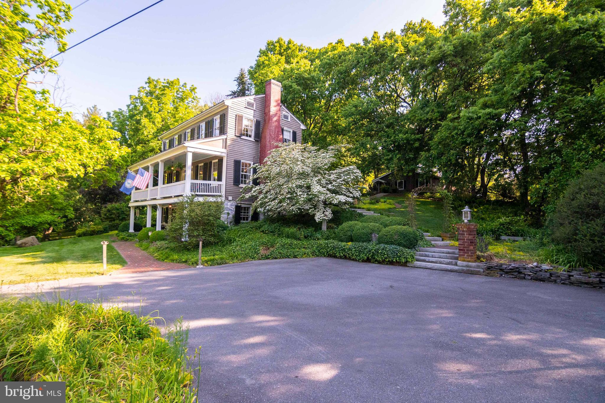 303 Orchard Dr