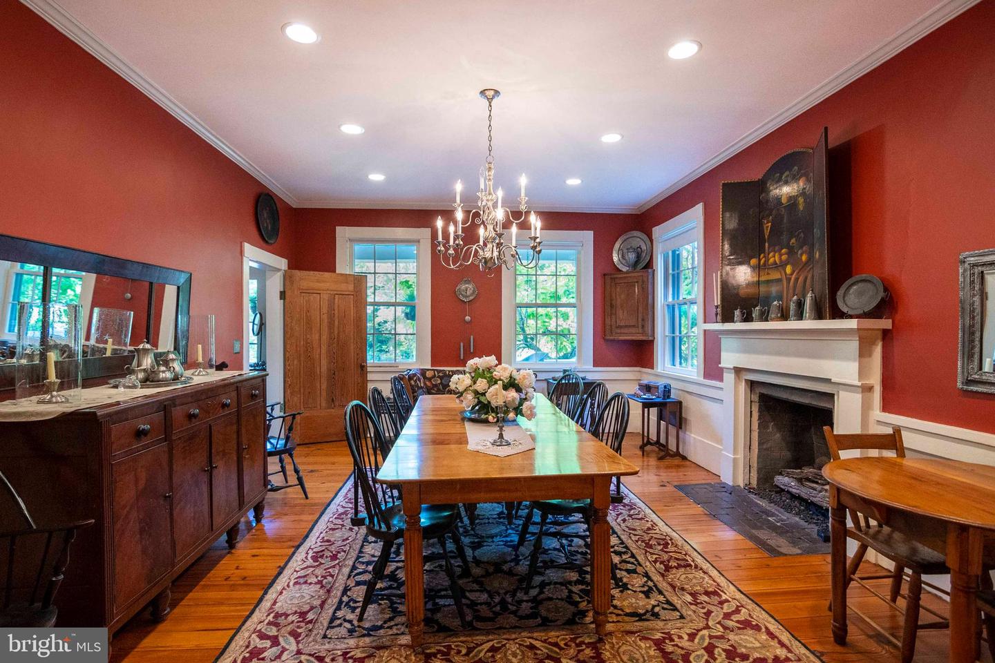 303 Orchard Dr