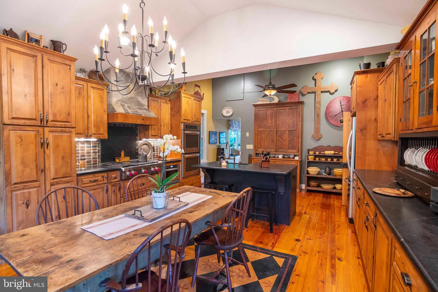303 Orchard Dr