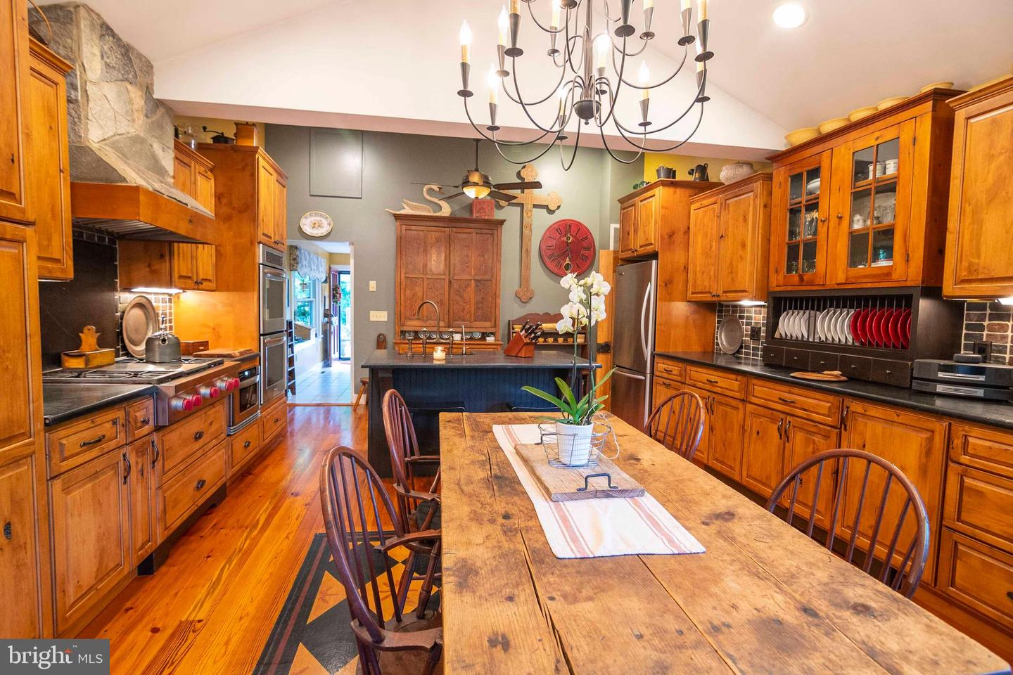303 Orchard Dr