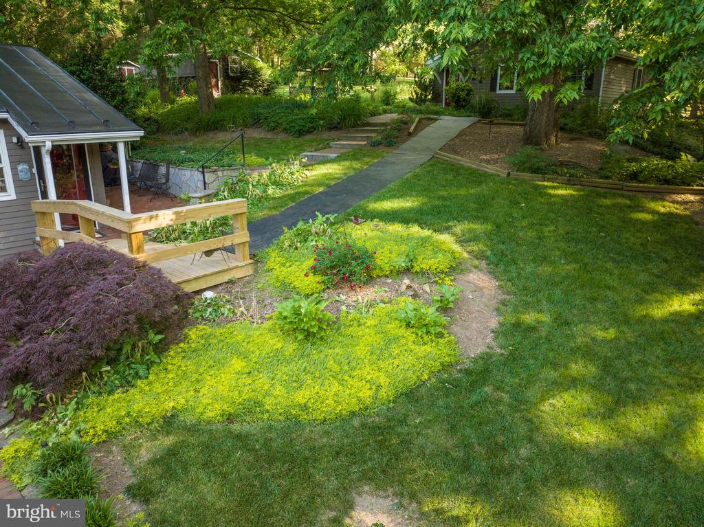 303 Orchard Dr