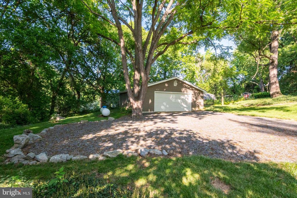 303 Orchard Dr