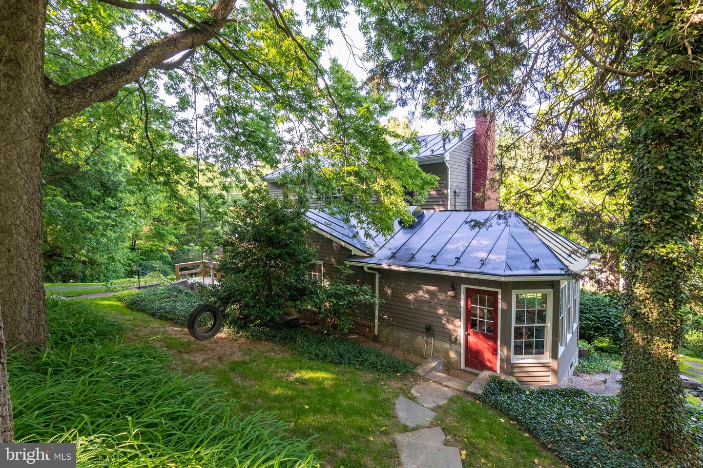303 Orchard Dr