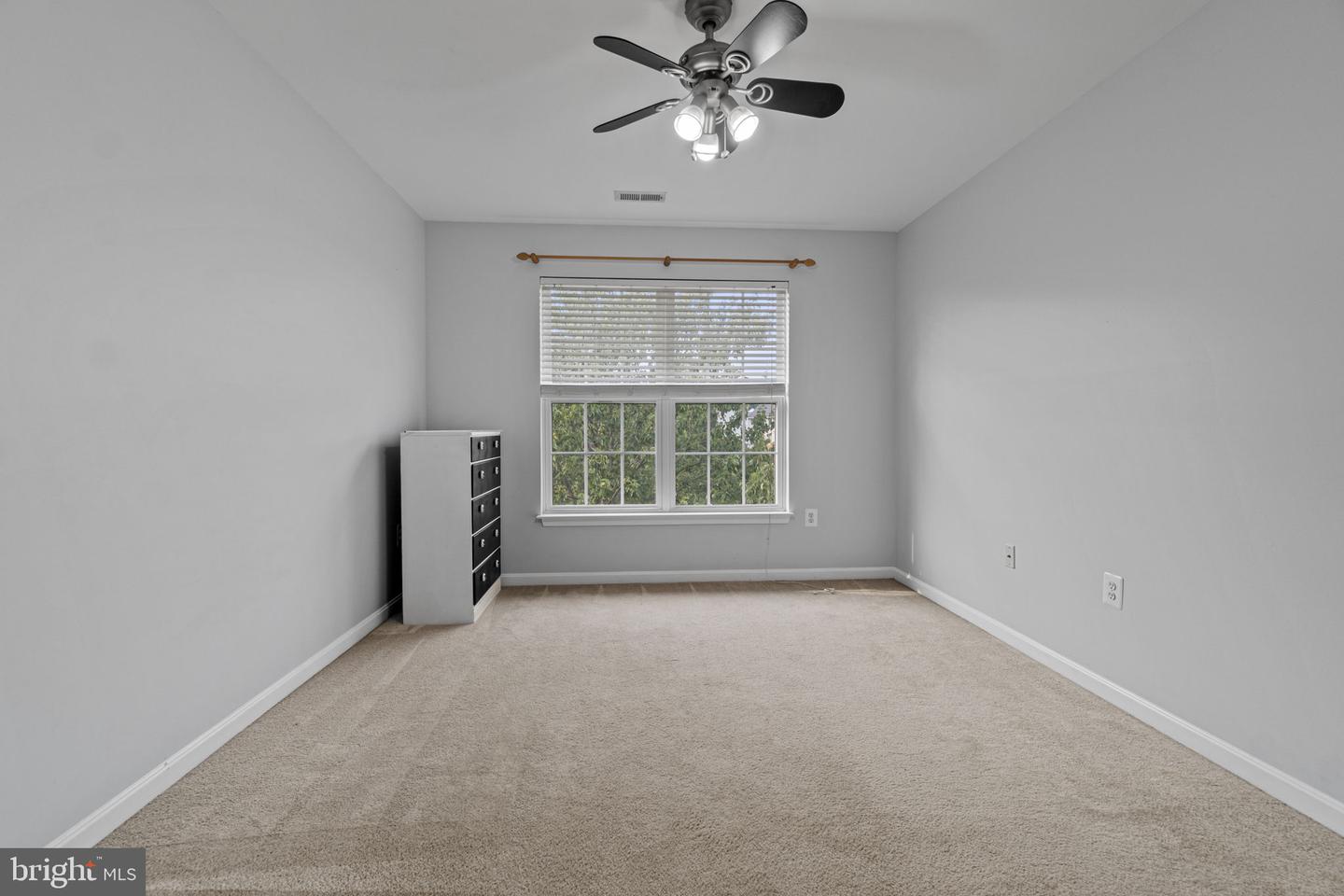 6921 Versaille Dr