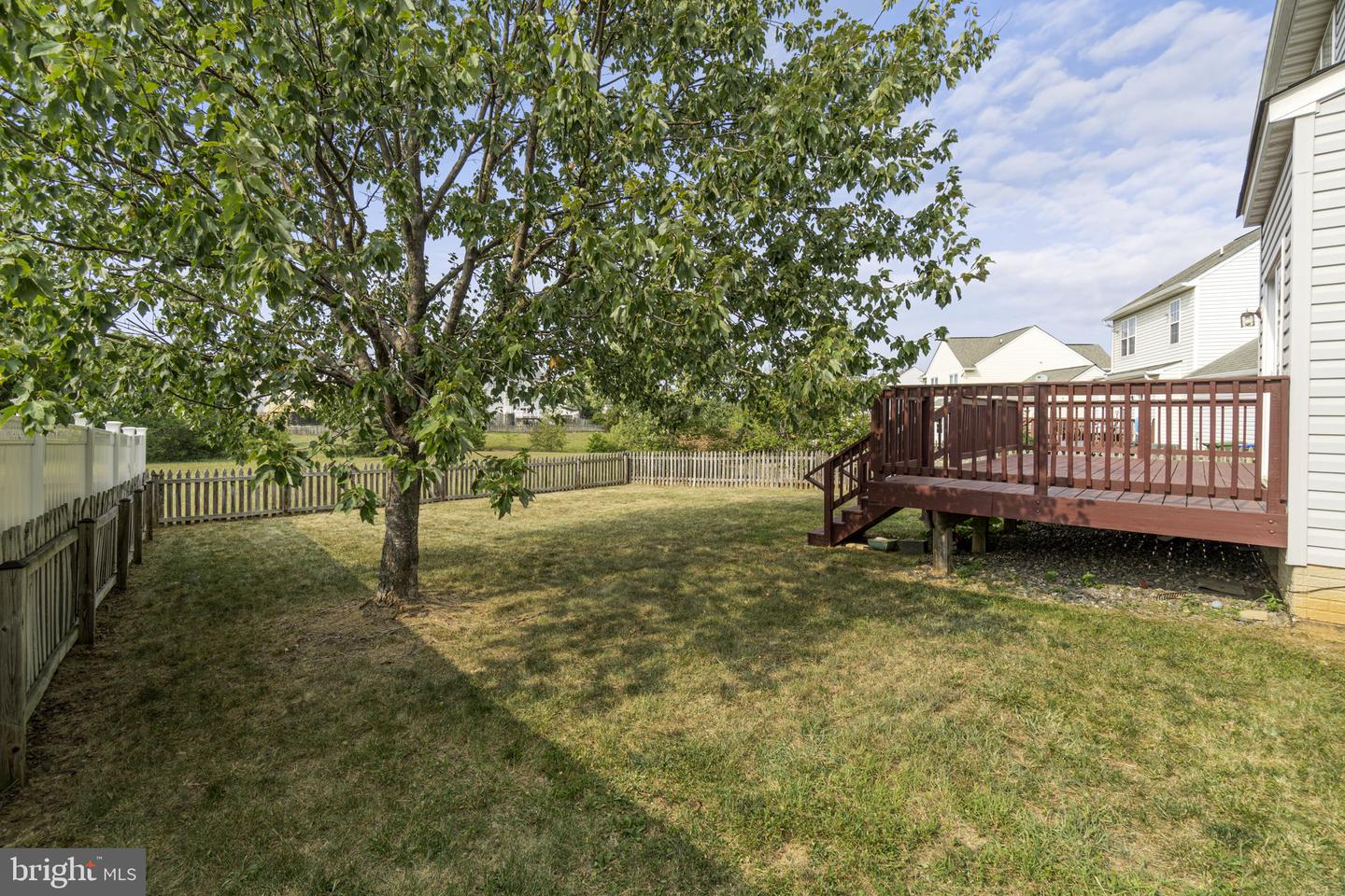 6921 Versaille Dr