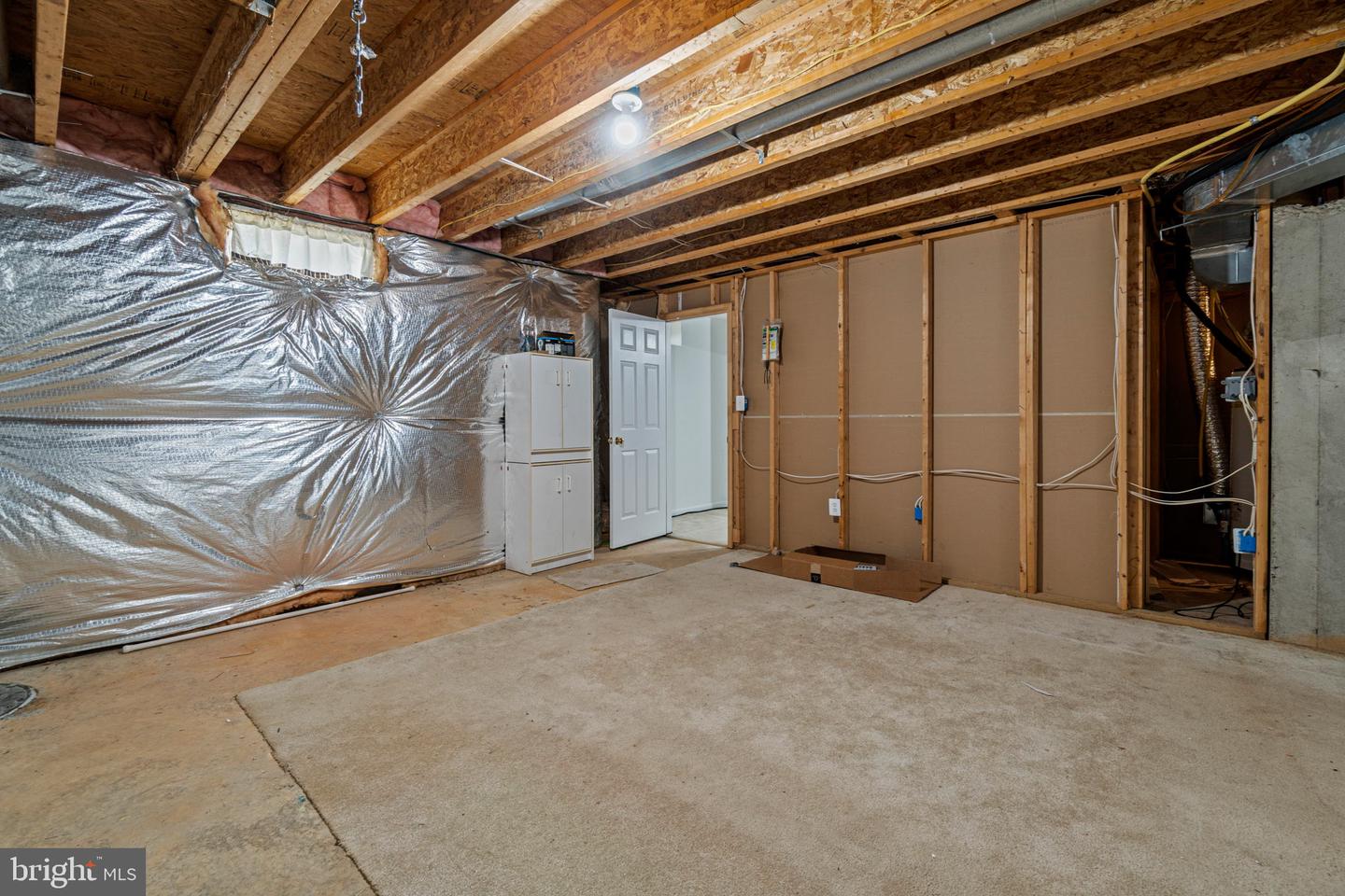 6921 Versaille Dr