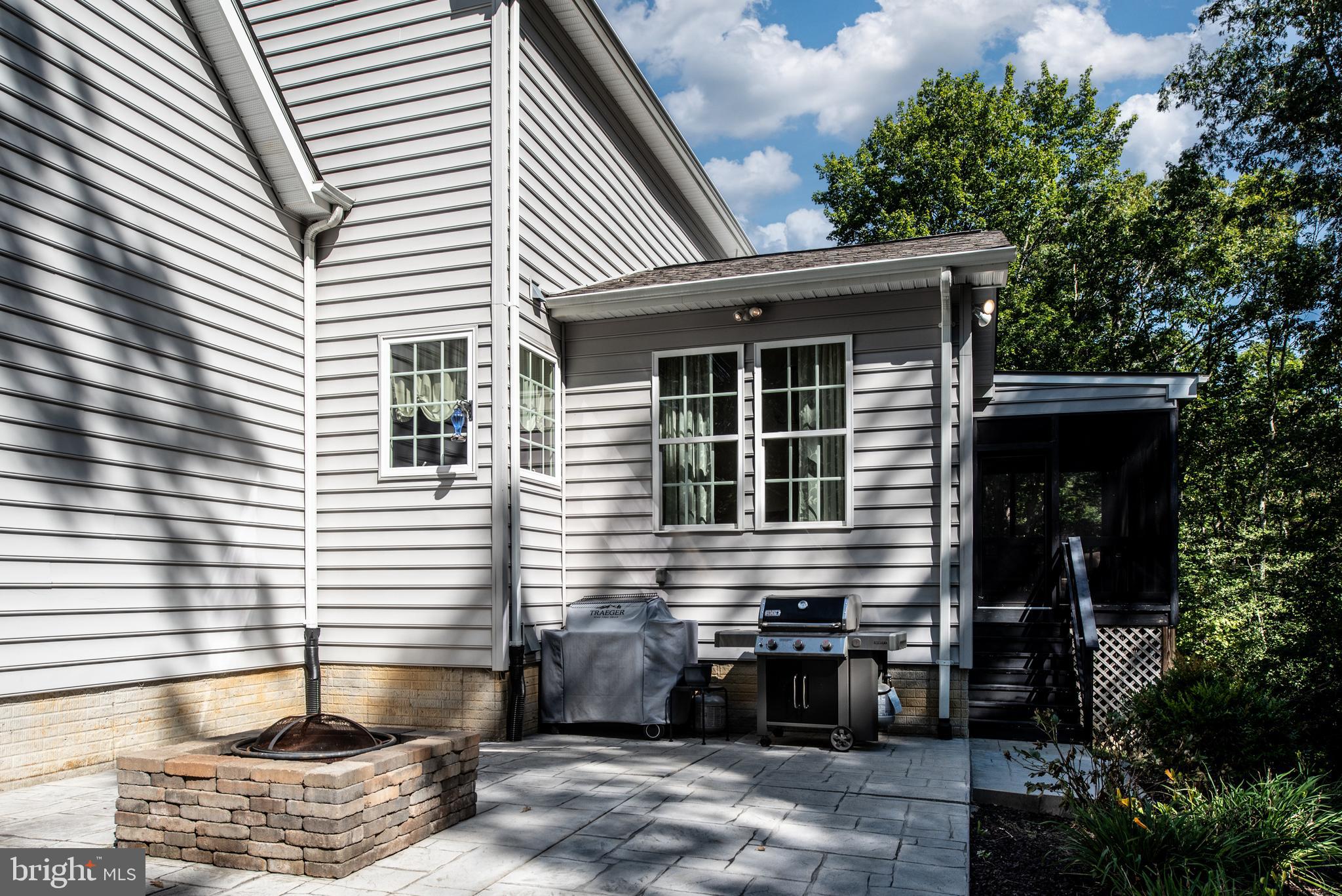 8703 LAROQUE RUN DRIVE