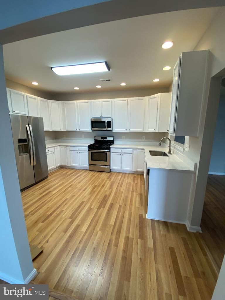4312 Turriff Ln