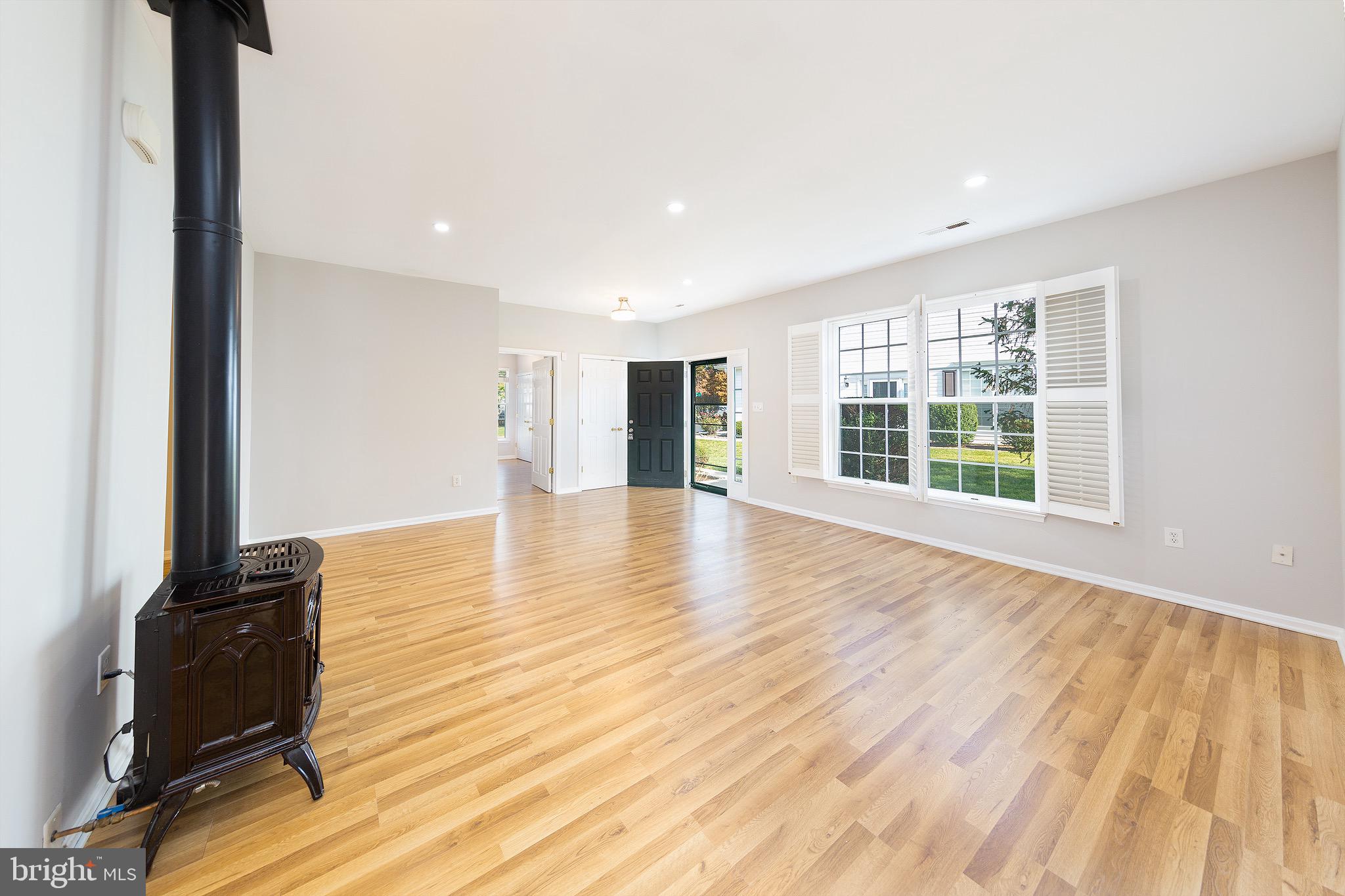4312 Turriff Ln