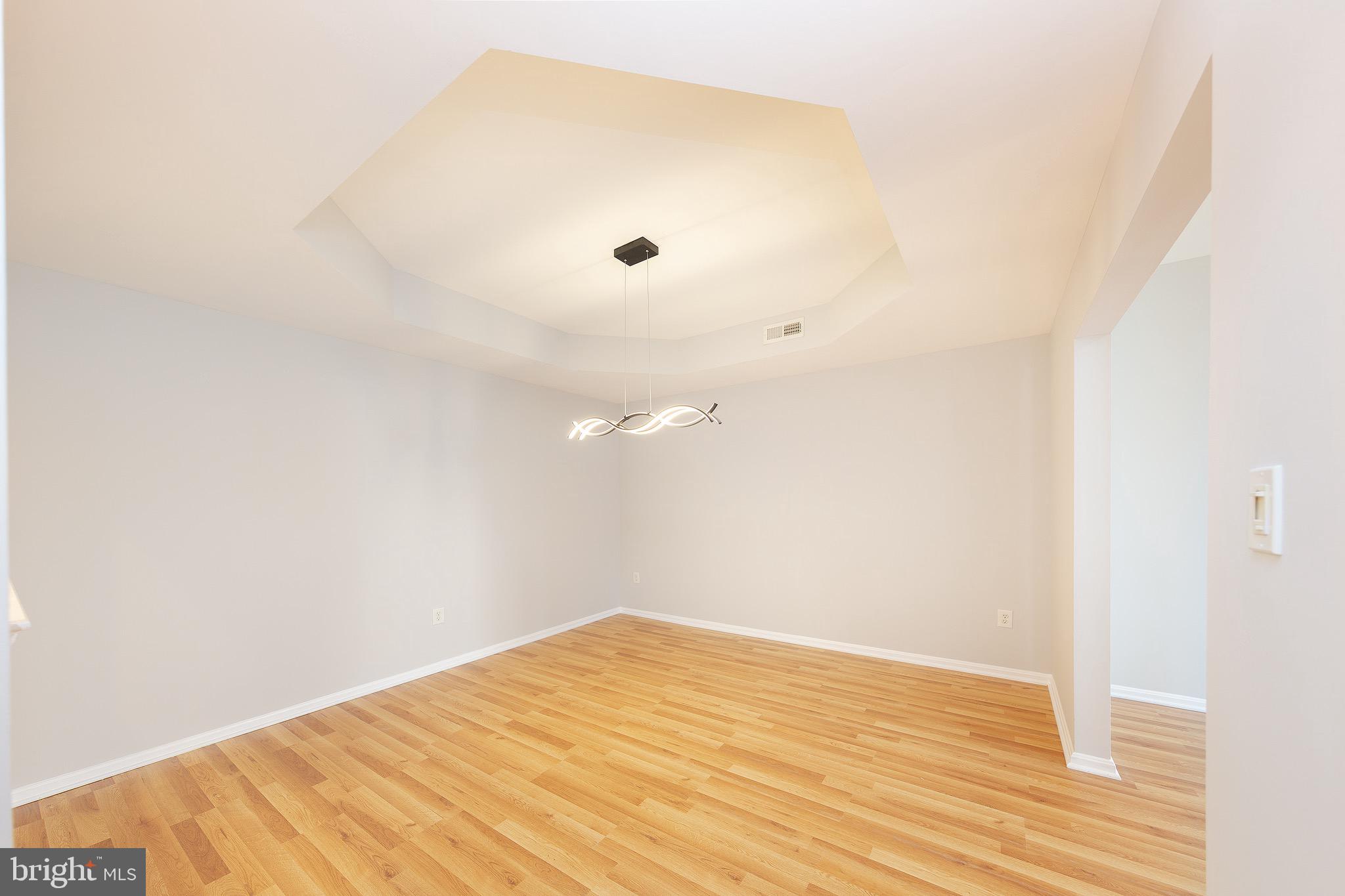 4312 Turriff Ln