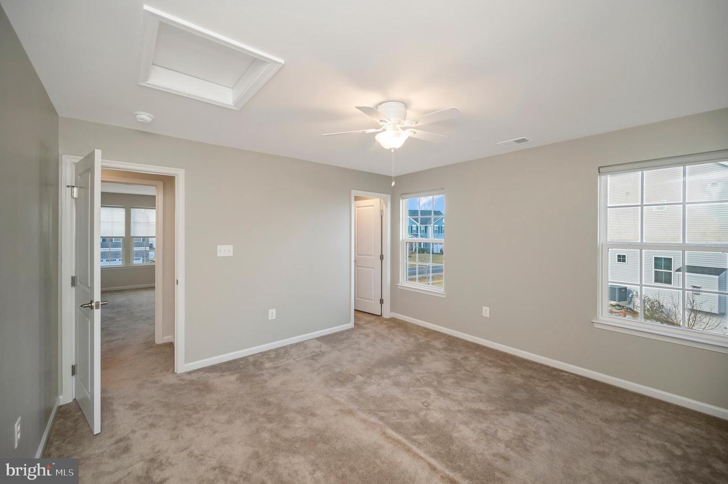 12715 Norwood Dr