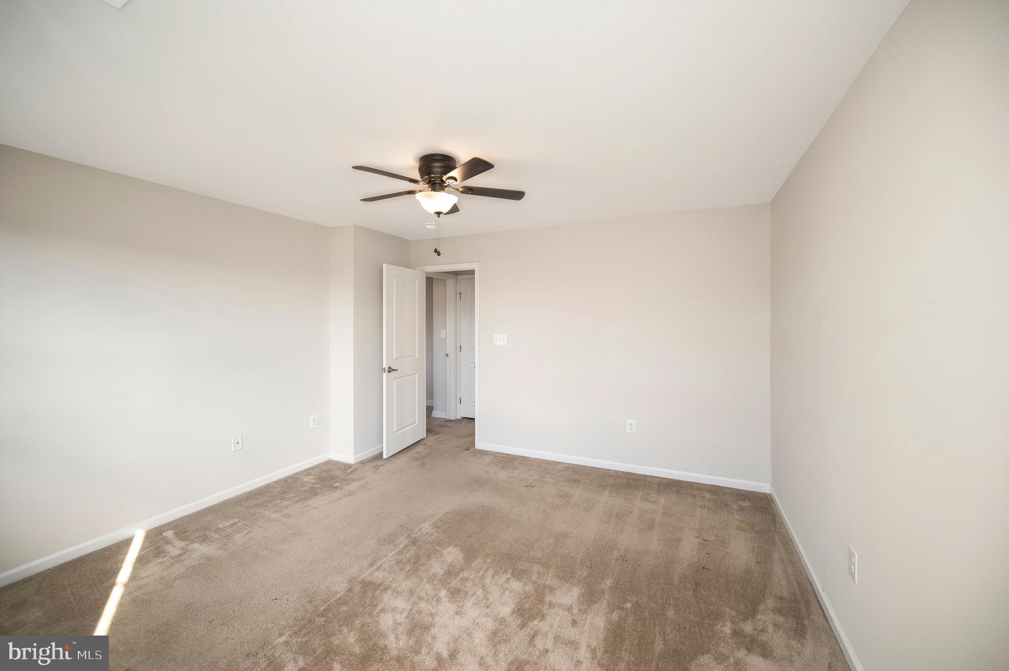 12715 Norwood Dr