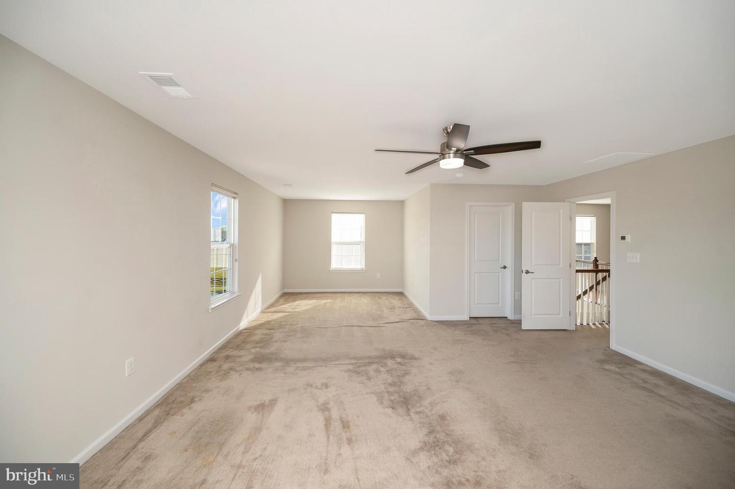 12715 Norwood Dr